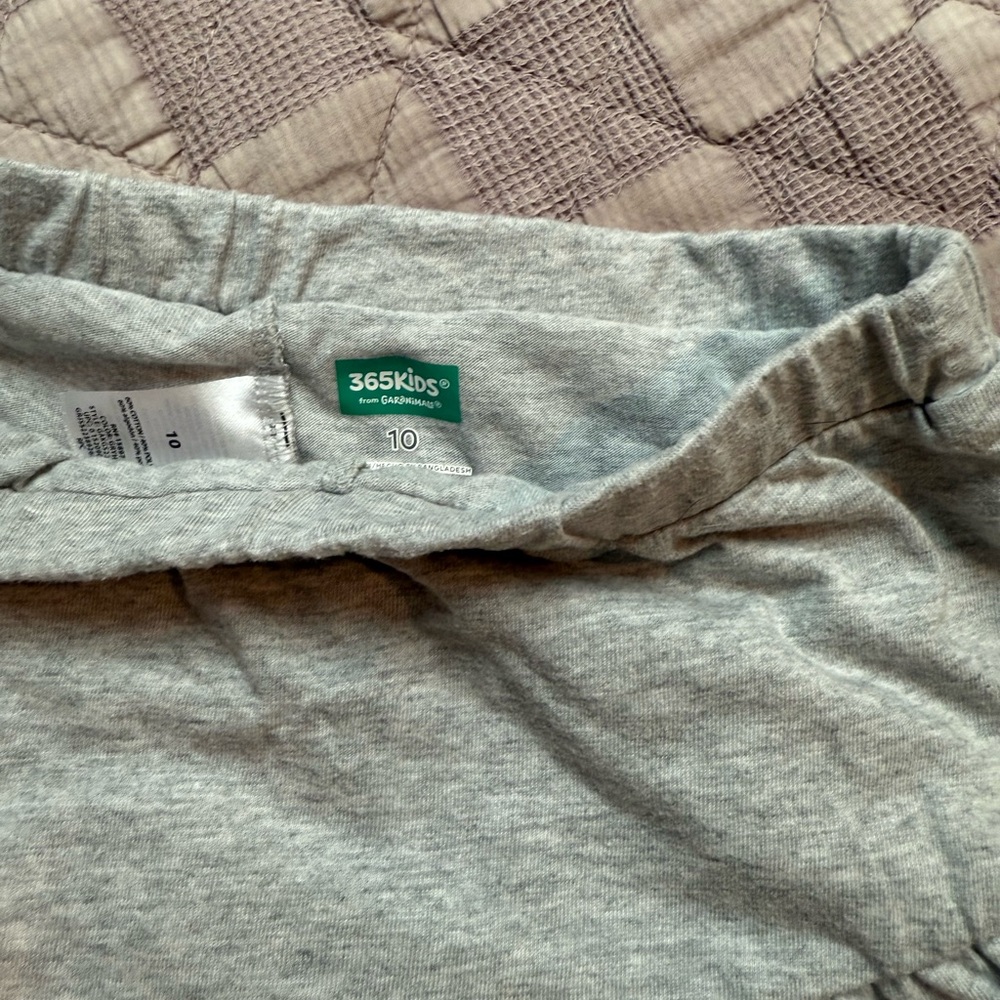 Gray Ruffled Skort - Picture 3 of 3